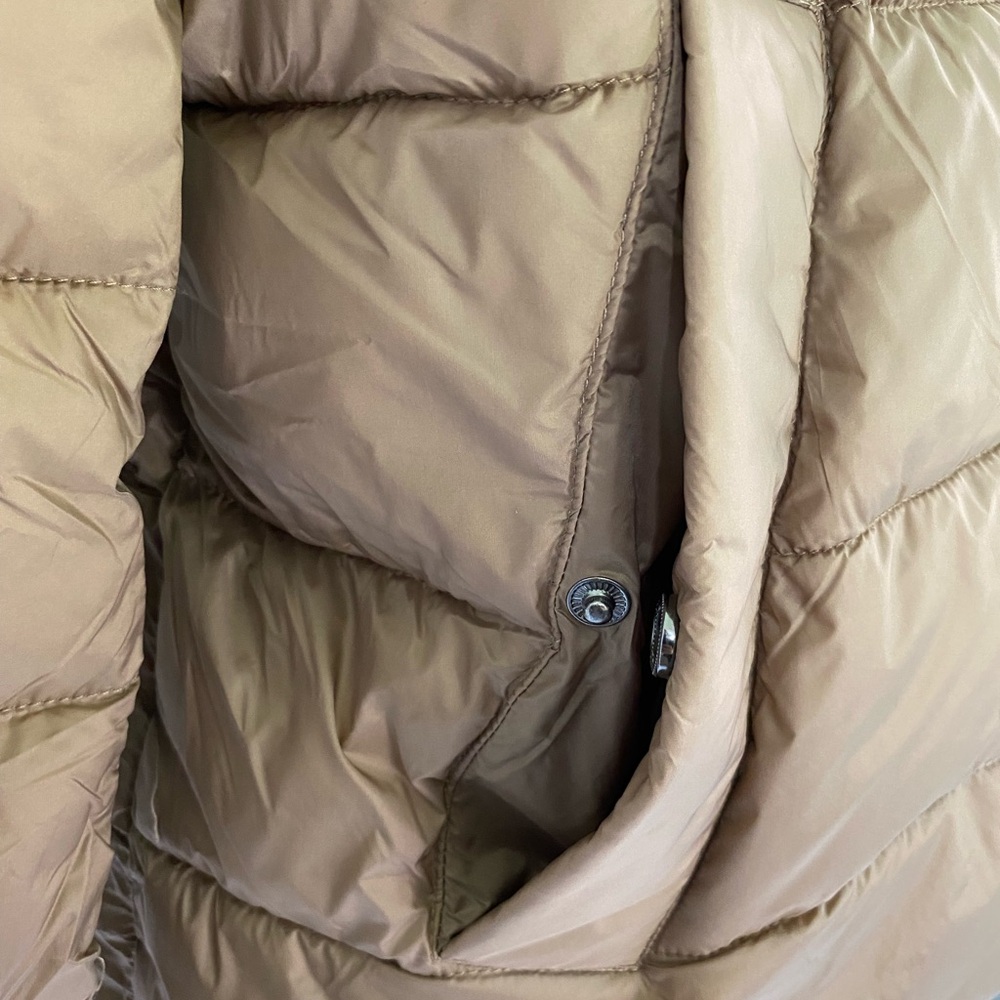 Tahari Tan Puffer Jacket - Picture 4 of 8